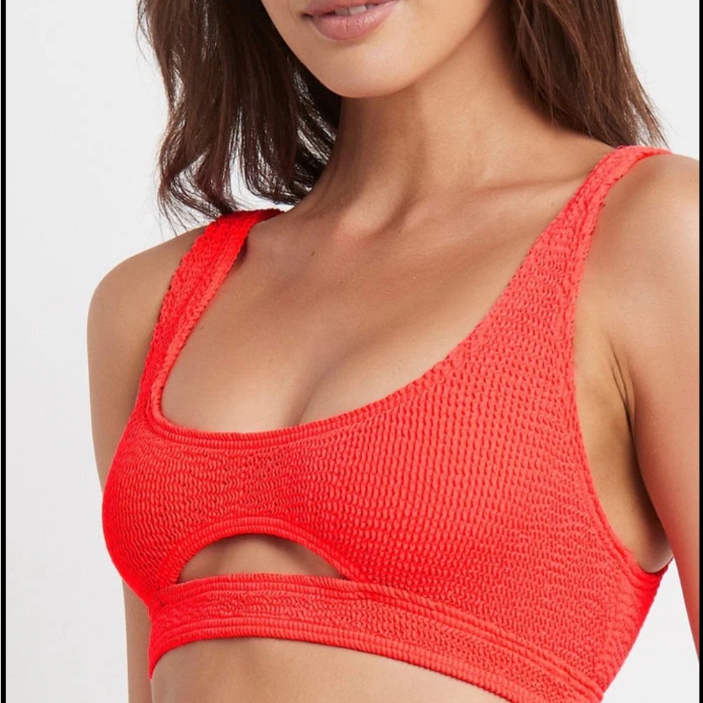 ⚡️Bound by Bond-Eye Swim Top ⚡️